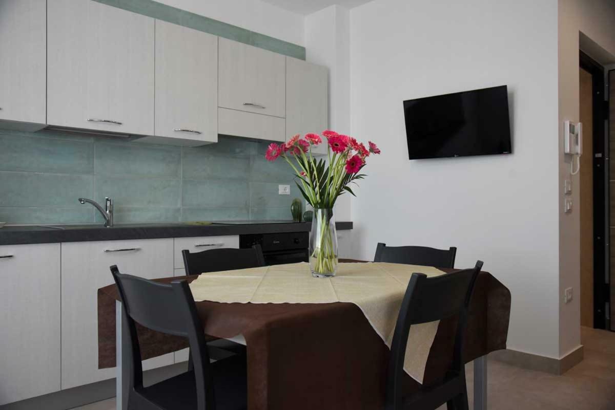 Aparthotel Albachiara *