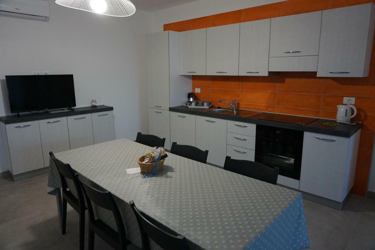 Aparthotel Albachiara *